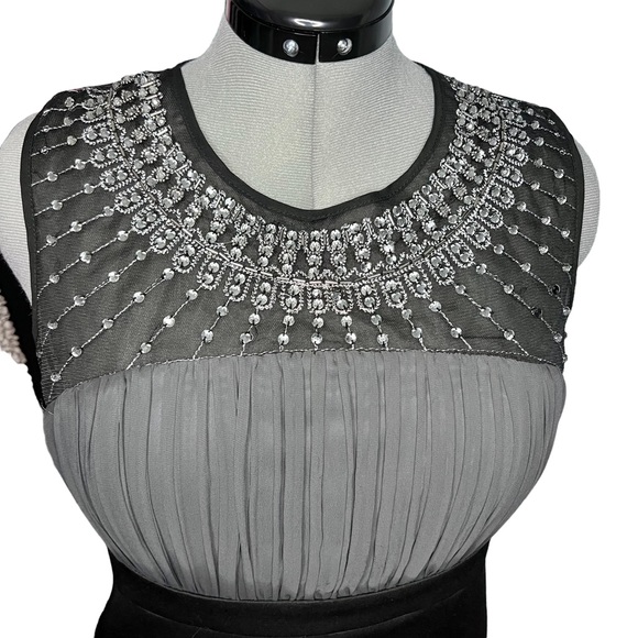 Suzy Shier Dress - Picture 4 of 9